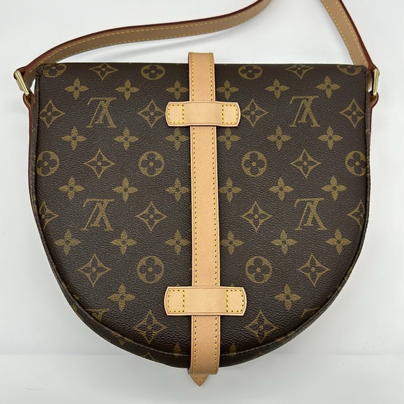 Louis Vuitton Monogram Chantilly Crossbody Bag - Picture 3 of 13